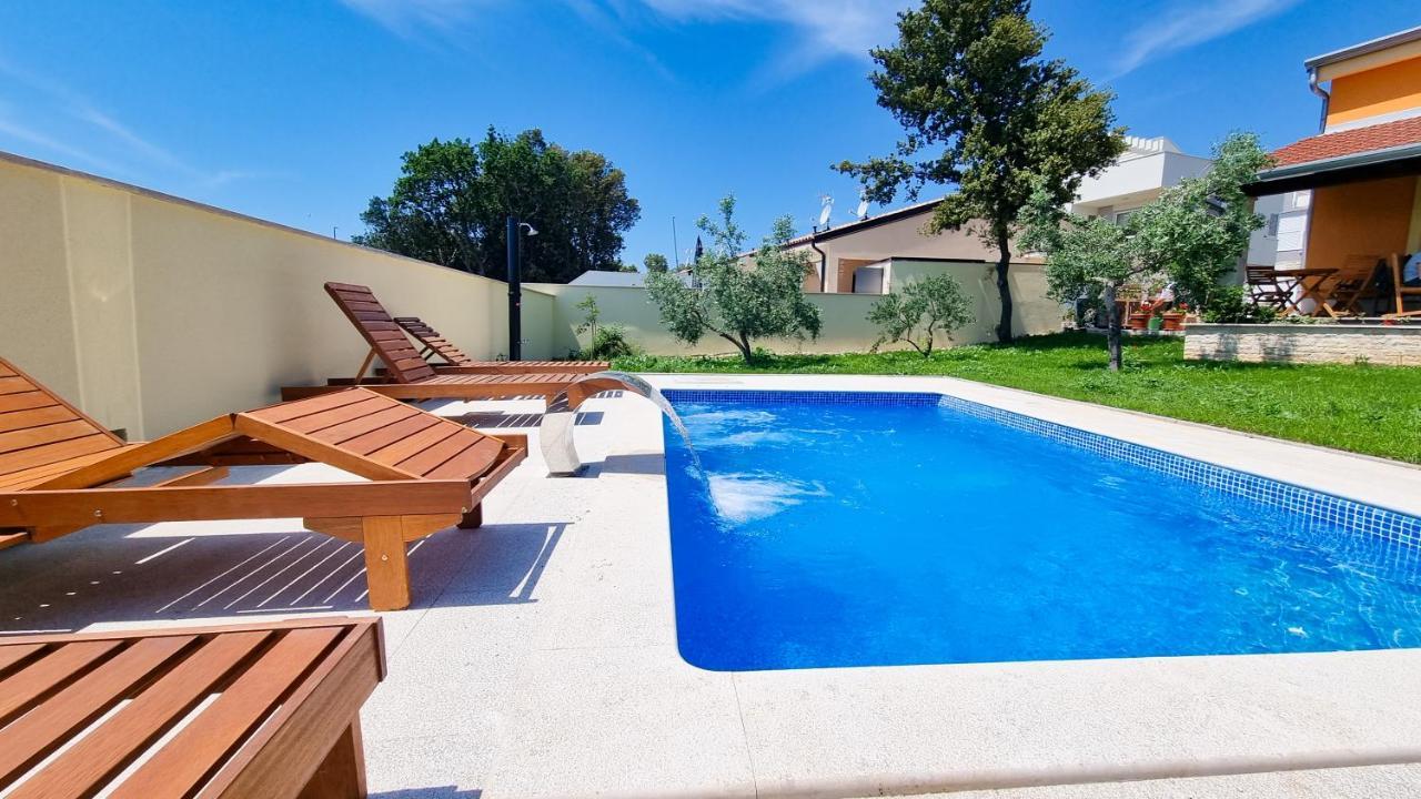 Holiday Home - Istrian Dream With Swimming Pool Peroj Exterior photo